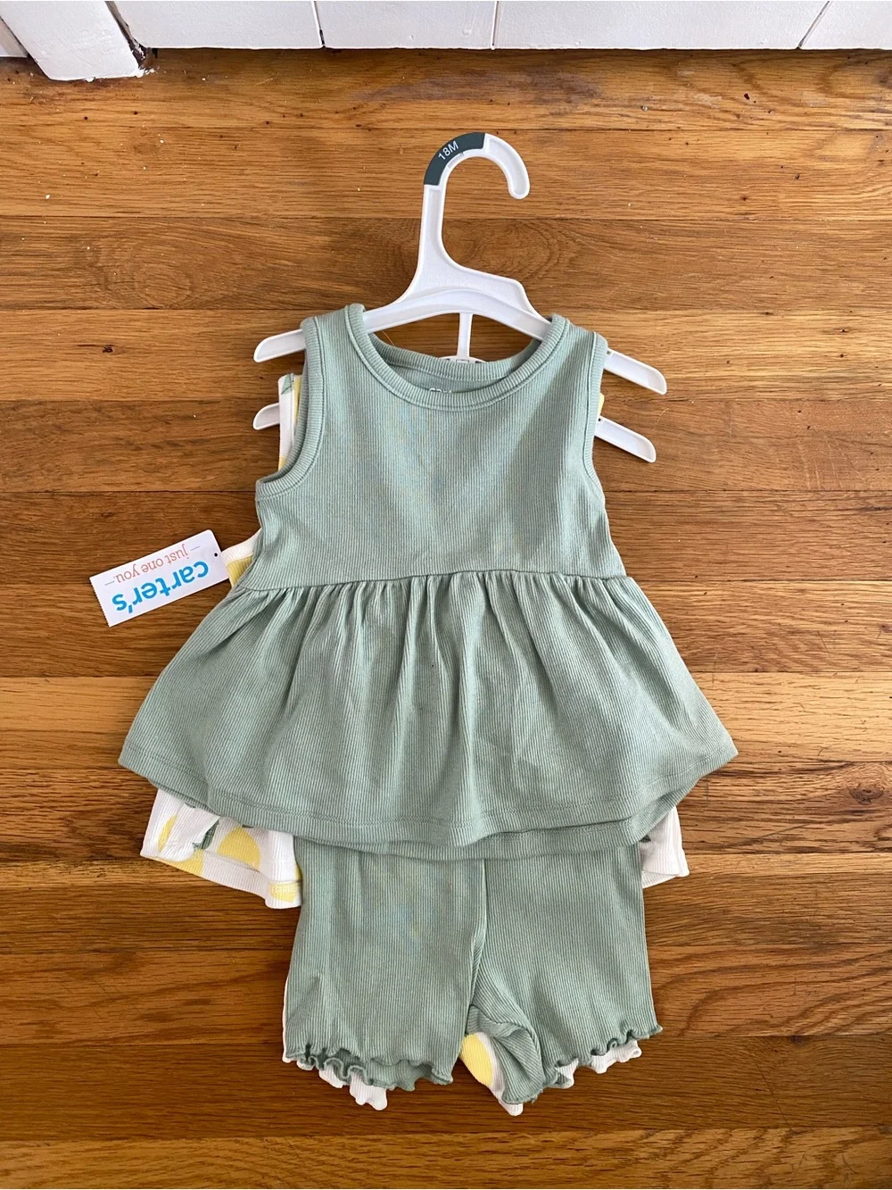Carter’s Baby Girl 4-Piece Lemon & Sage Ribbed Set | NWT | 18M